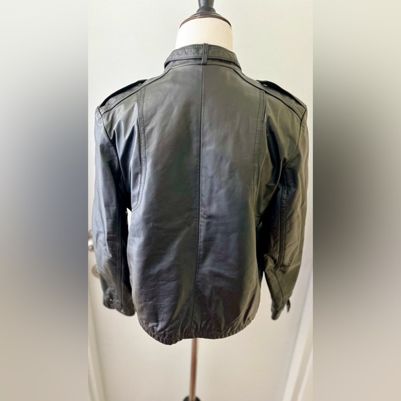 Vintage Leather Jacket 70s/80s Black Unisex Moto Bomber Size M/L Tab Shoulder - Picture 8 of 15